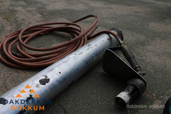 Dakdekker gasbrander en gereedschap voor spoedklus in Dokkum Dakdekker gasbrander en gereedschap voor spoedklus in Dokkum